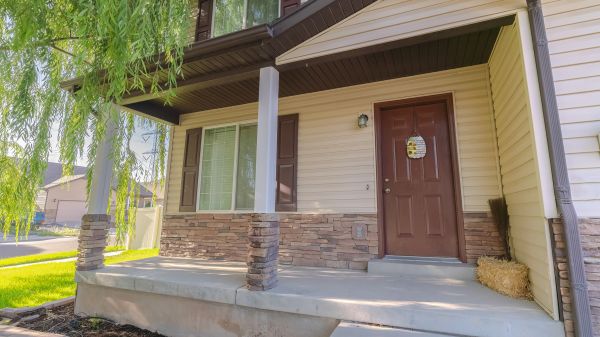 Cost of Concrete Porch Installation in Cedar City
