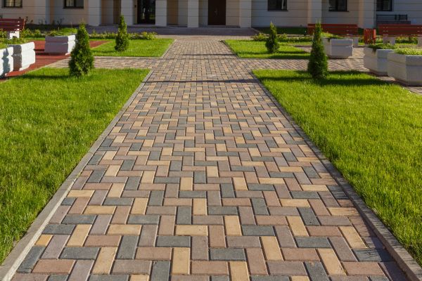 Cost of Paved Walkway Service in Cedar City